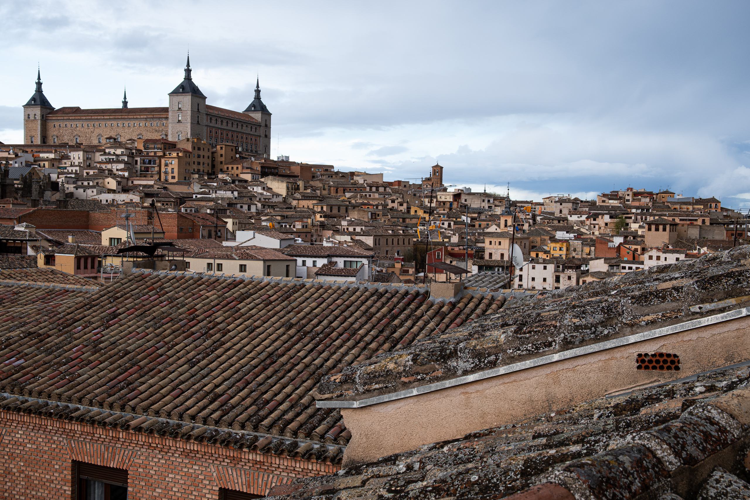 Der Alcázar über den Dächern Toledos